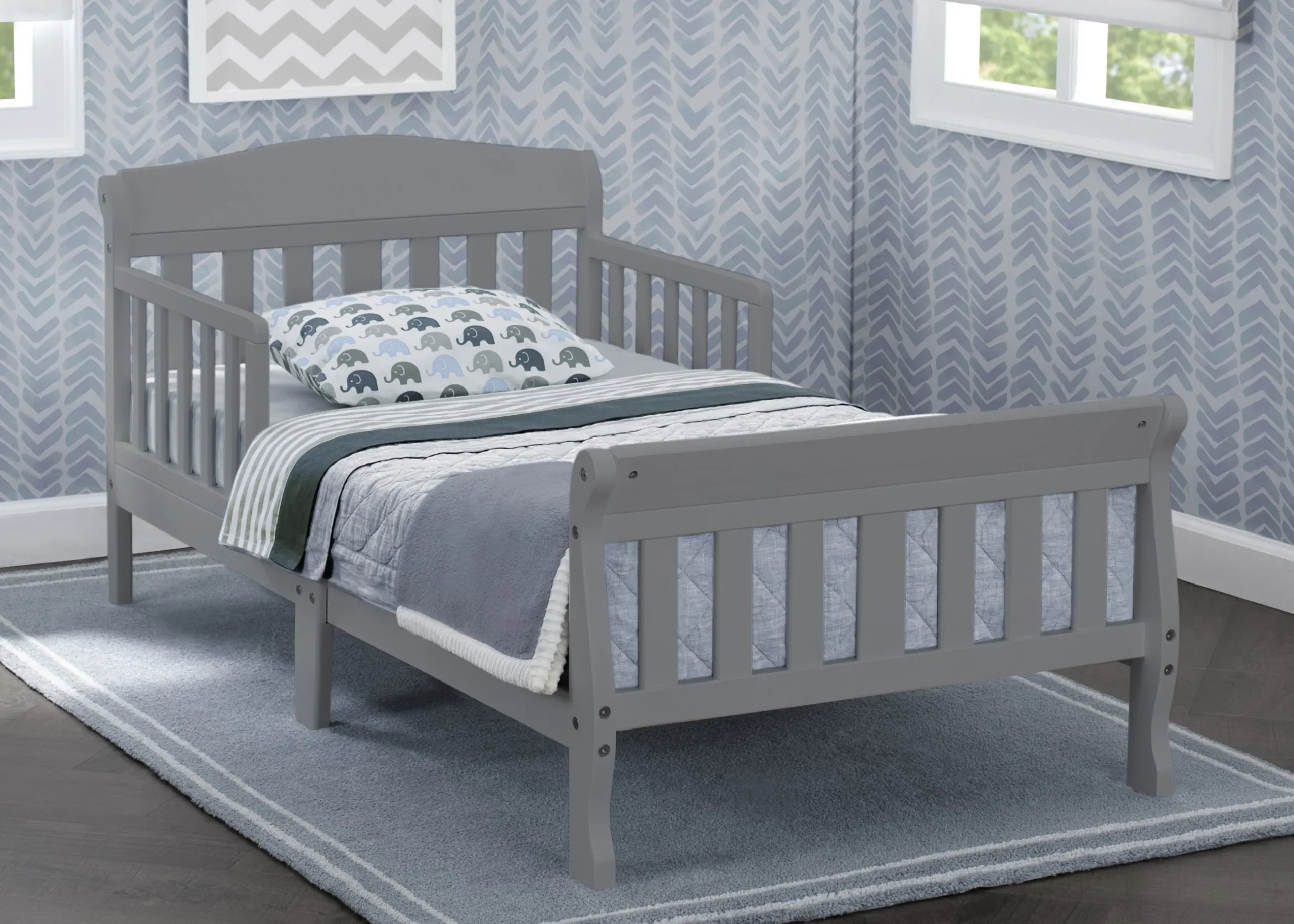 Toddler Beds*Delta Children Canton Toddler Bed