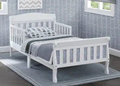 Toddler Beds*Delta Children Canton Toddler Bed