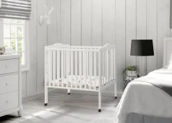 Baby Cribs*Delta Children Folding Portable Mini Baby Crib with 1.5-inch Mattress White (100)