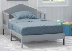 Toddler Beds*Delta Children Homestead Toddler Bed
