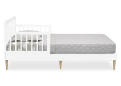 Toddler Beds*Delta Children Jordan Toddler Bed