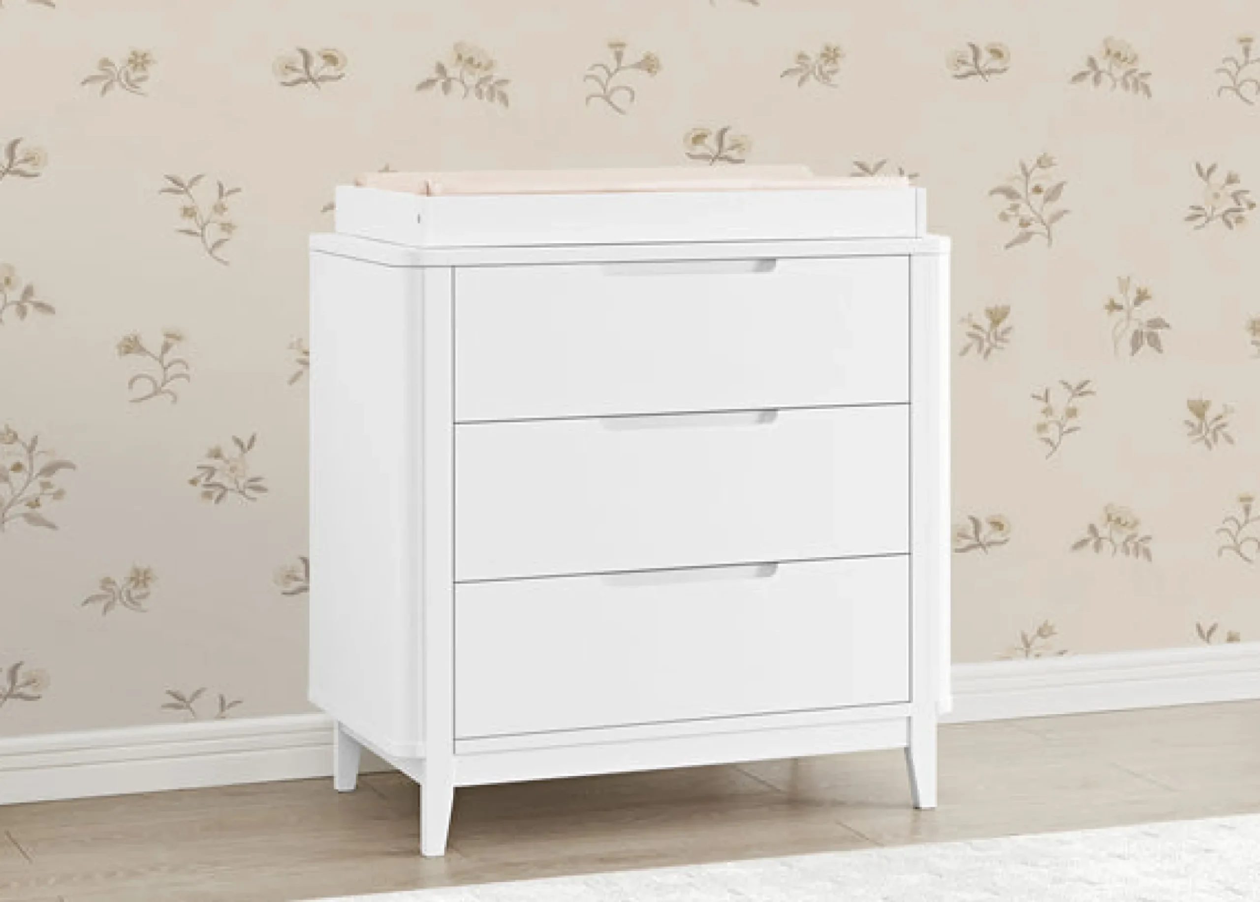 Dressers & Changing Tables|Dressers*Delta Children Noah 3 Drawer Dresser with Changing Top and Interlocking Drawers Bianca White (130)