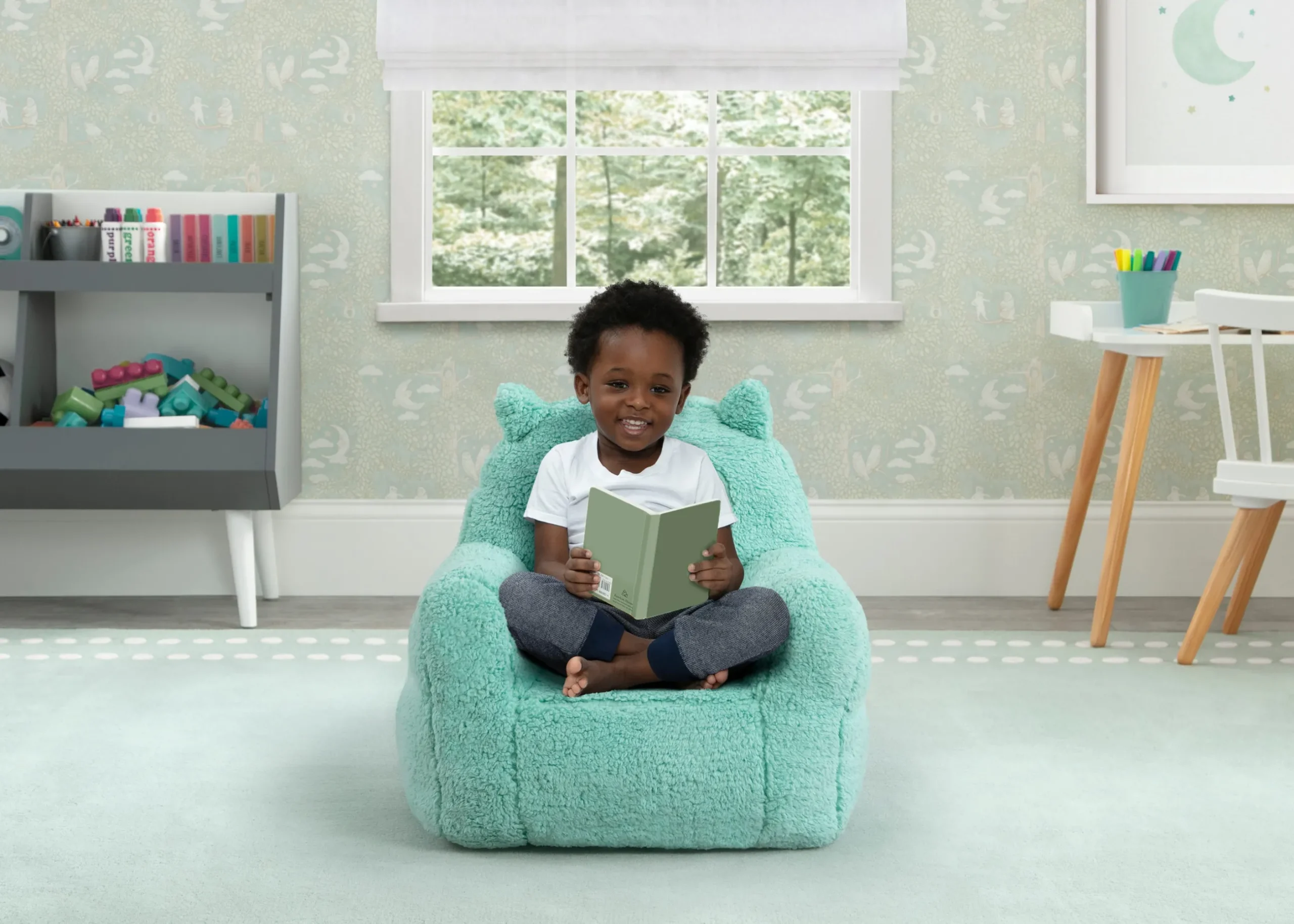 Kids’ Chairs*Delta Children Owl Cozee Buddy Chair