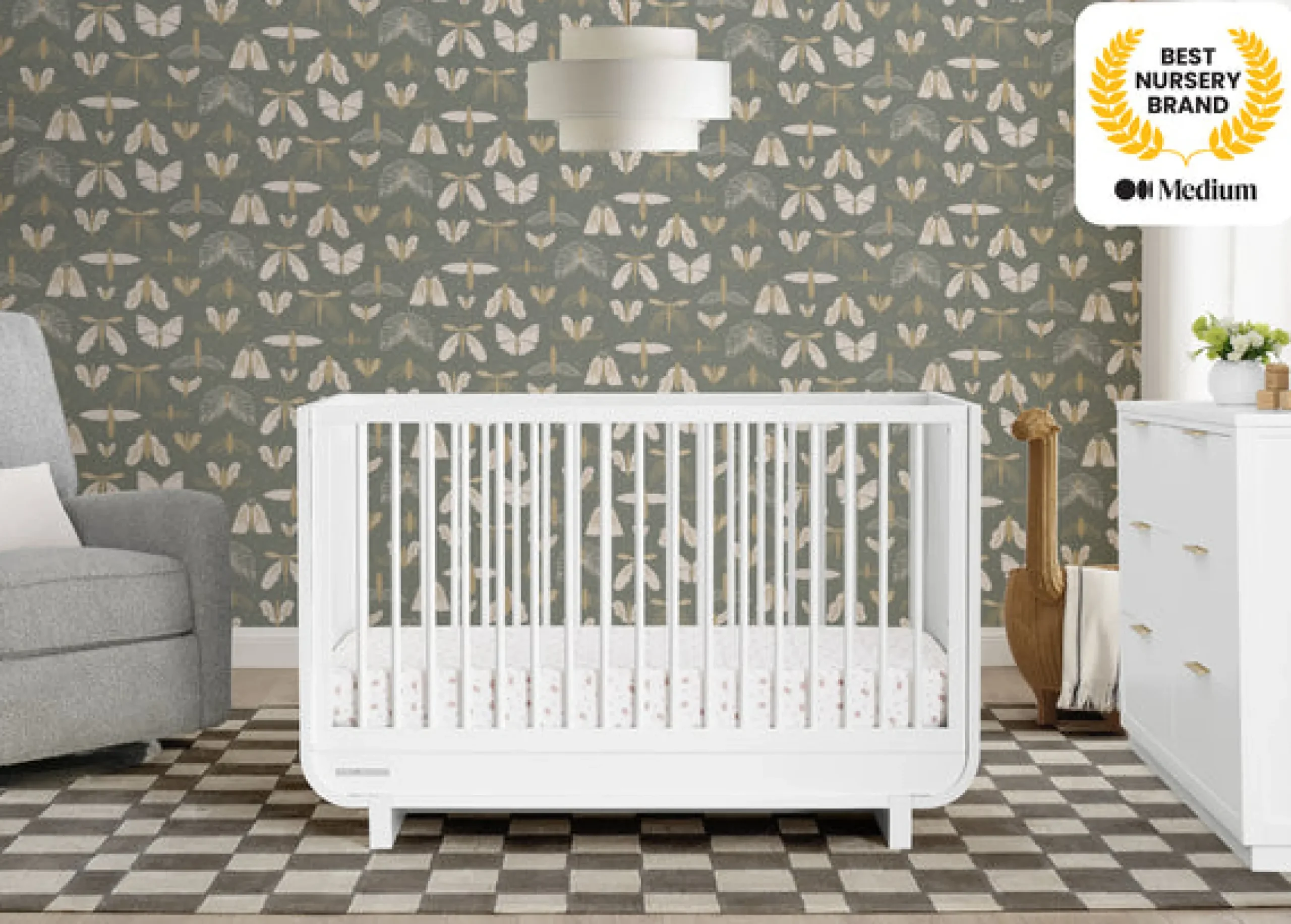 Baby Cribs*Delta Children Rhodes 4-in-1 Convertible Crib Bianca White (130)